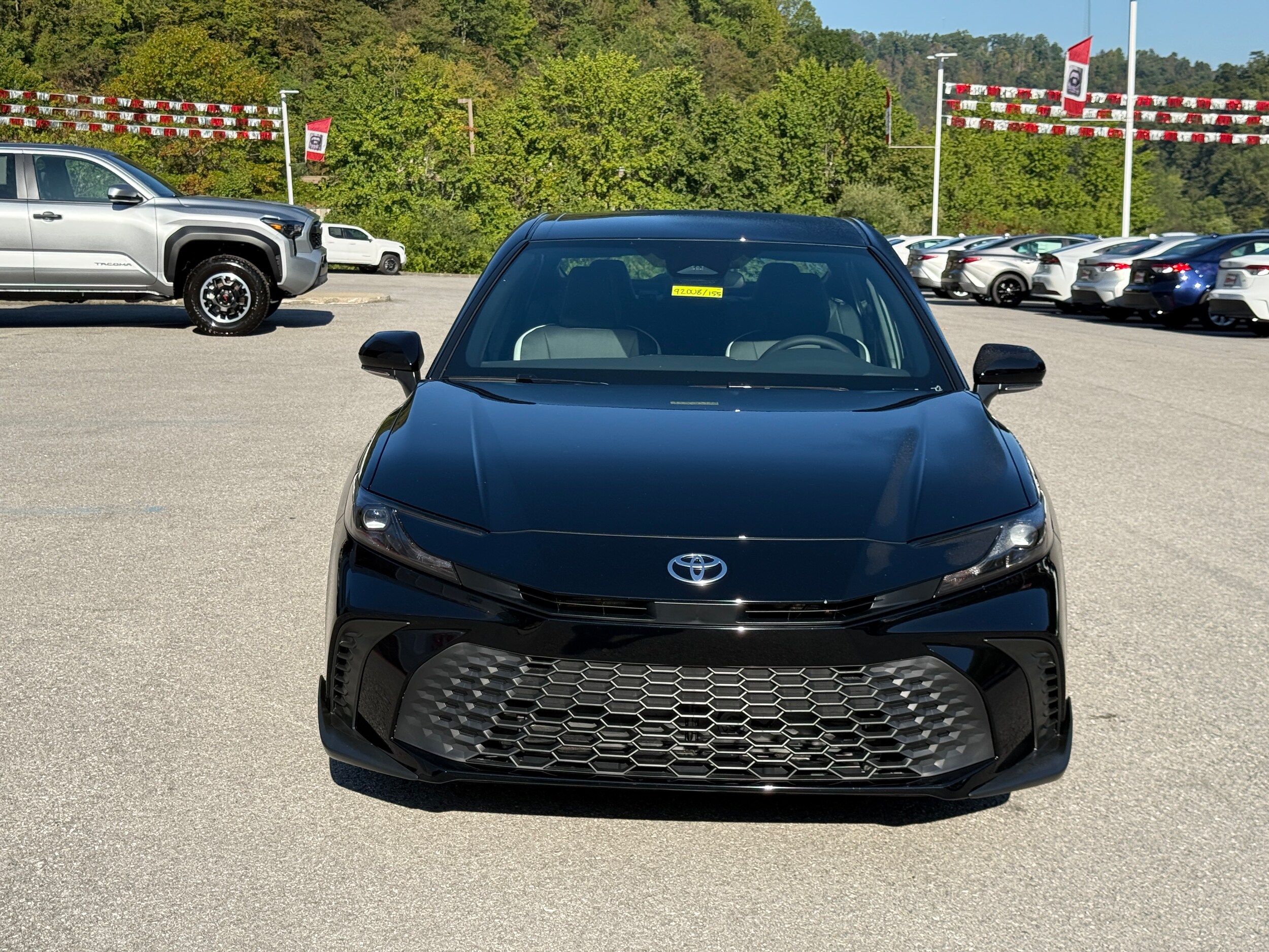 2026 Toyota Camry SE photo 2