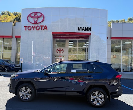 2025 Toyota RAV4 XLE SUV