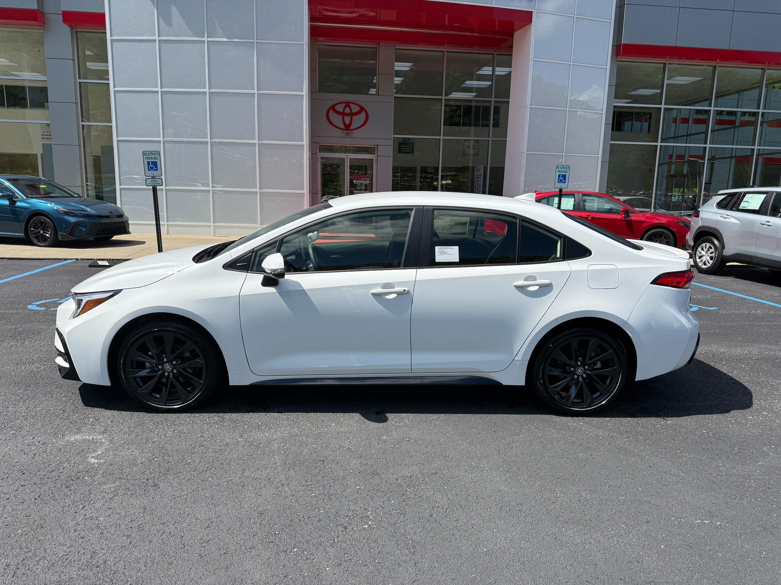 View vehicle photo 2