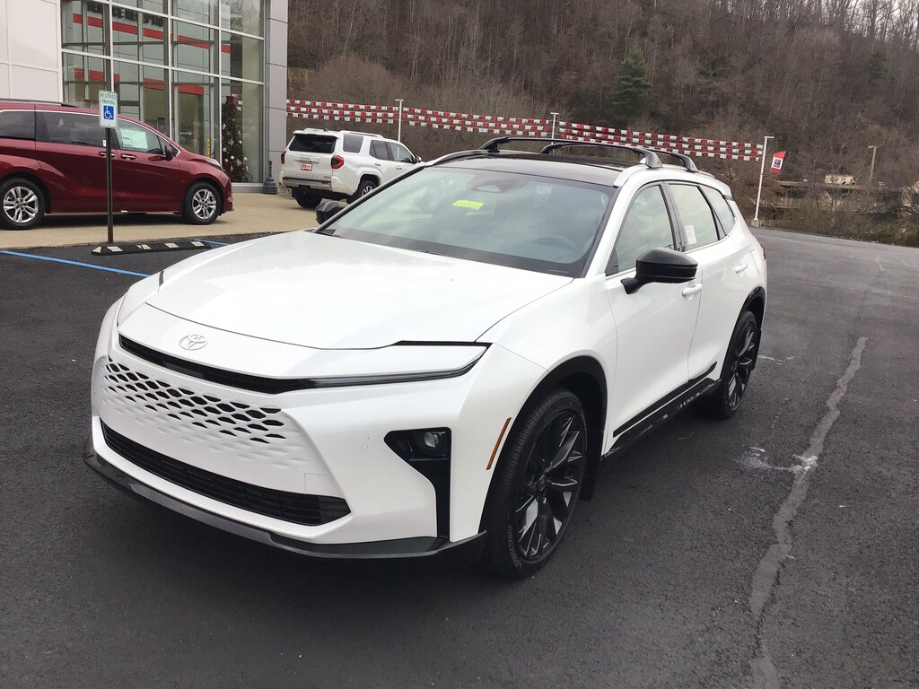 New 2025 Toyota Crown Signia Limited SUV