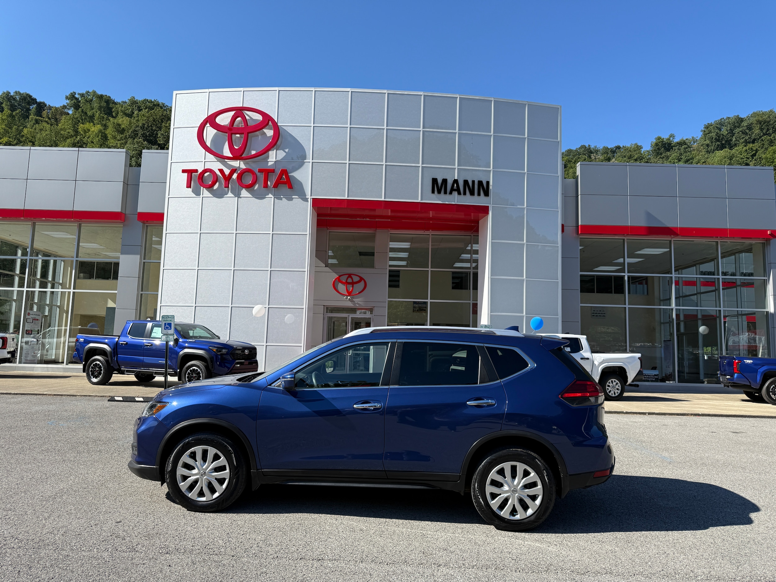 2017 Nissan Rogue S