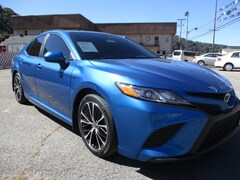 New 2020 Toyota Camry SE Sedan for sale or lease in Prestonsburg, KY
