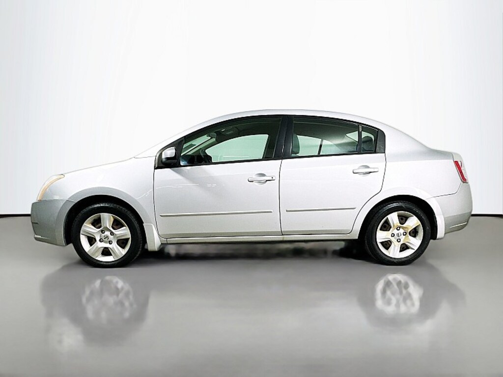 Used 2009 Nissan Sentra 2.0 S Compact Car