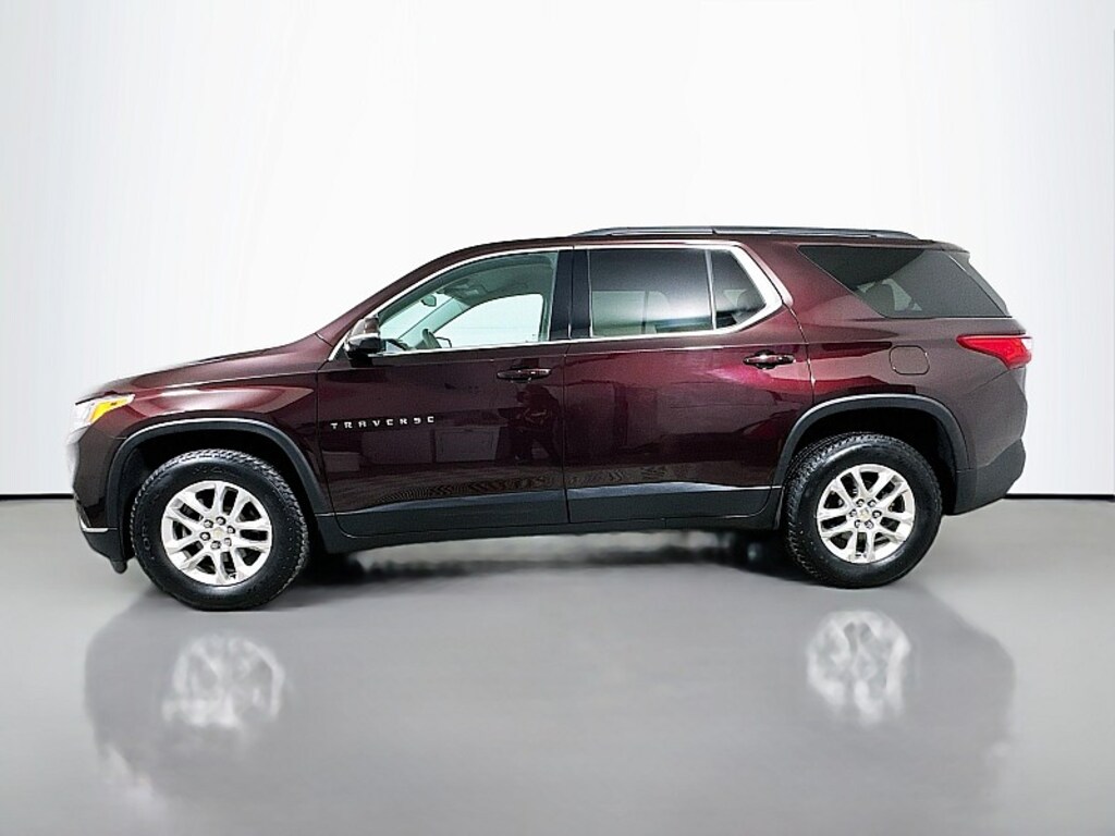 Used 2020 Chevrolet Traverse LT Cloth Full Size SUV