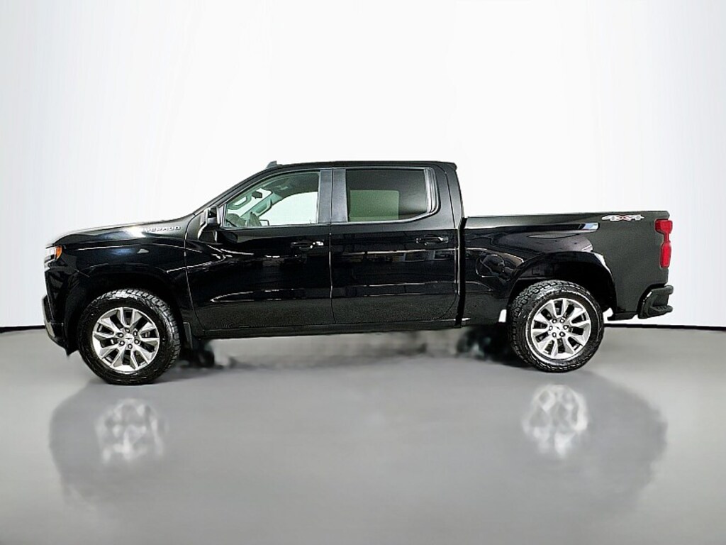 Used 2019 Chevrolet Silverado 1500 4WD RST Full Size Truck