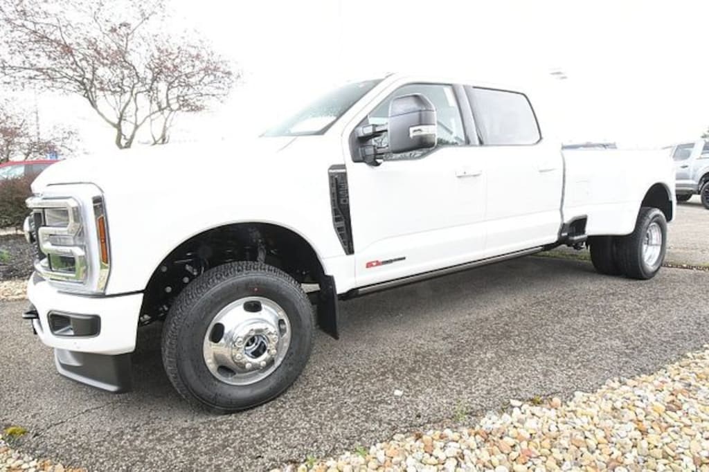 New 2026 Ford Super Duty F-350® Platinum® TRUCK