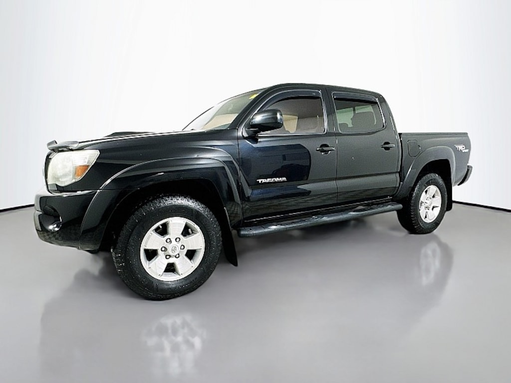 Used 2011 Toyota Tacoma 4WD Compact Truck