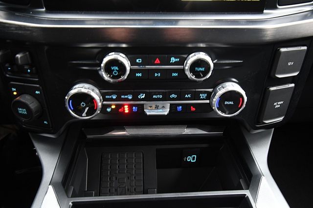 2025 Ford F-250 Super Duty Lariat - Photo 16