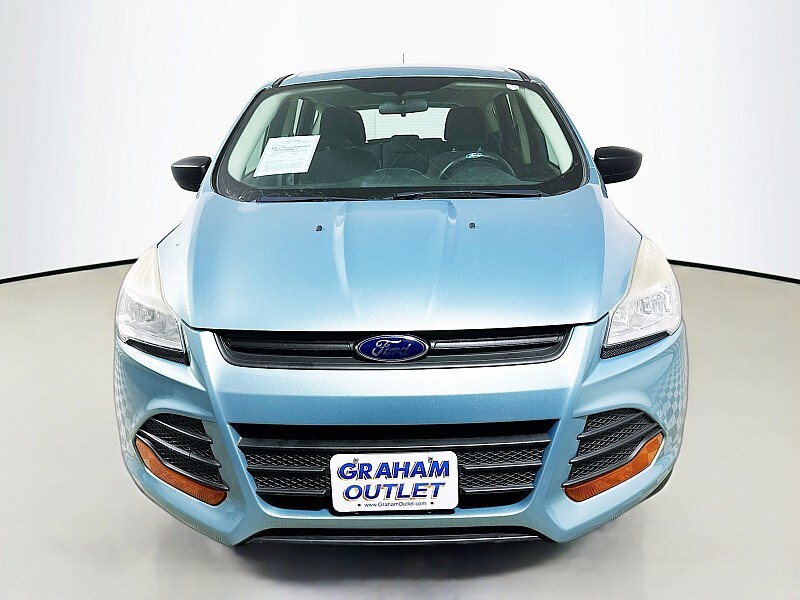 2013 Ford Escape S photo 2