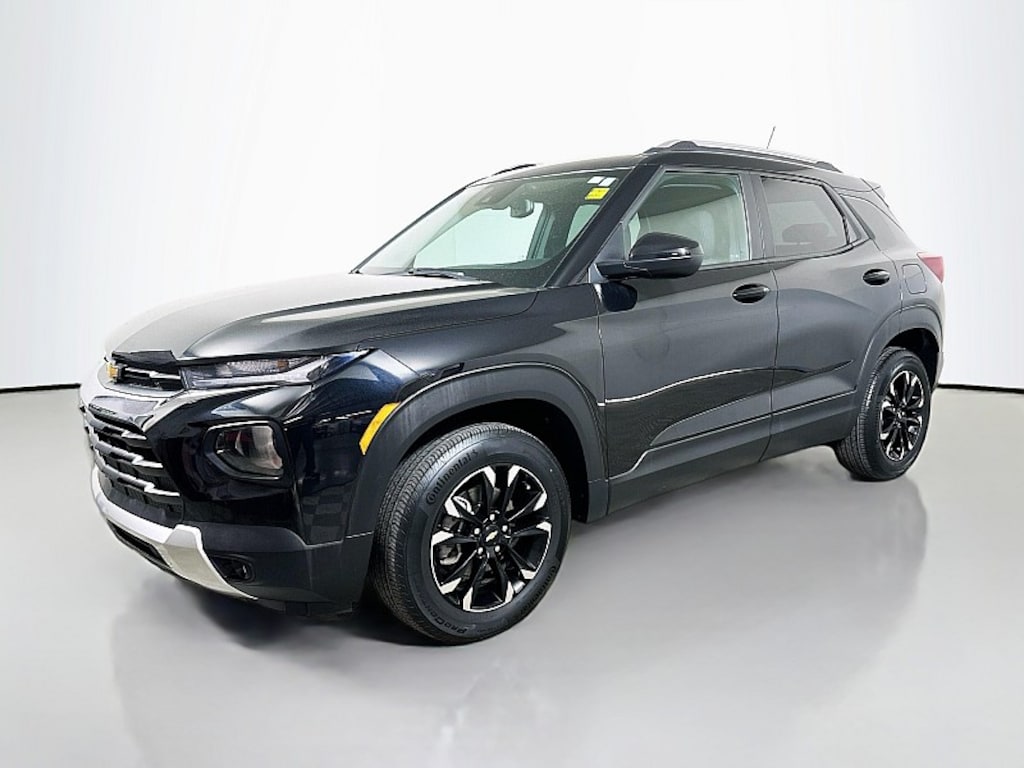 Used 2023 Chevrolet Trailblazer LT Compact SUV