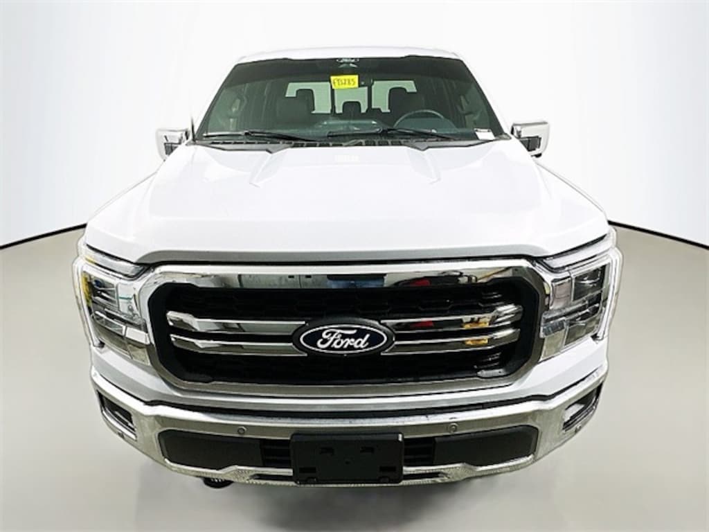 New 2025 Ford F-150 Lariat TRUCK