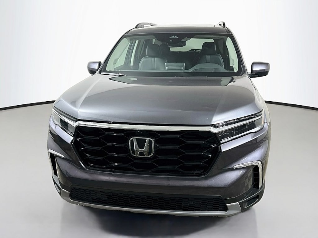 Used 2024 Honda Pilot Elite Full Size SUV