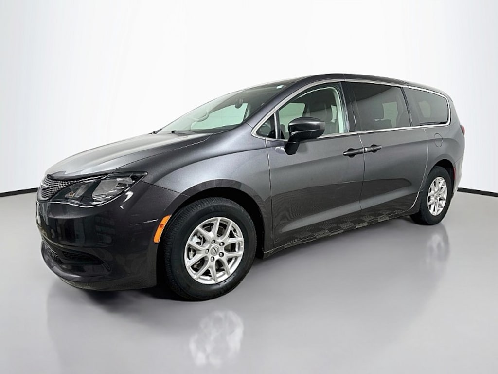Used 2023 Chrysler Voyager LX Minivan