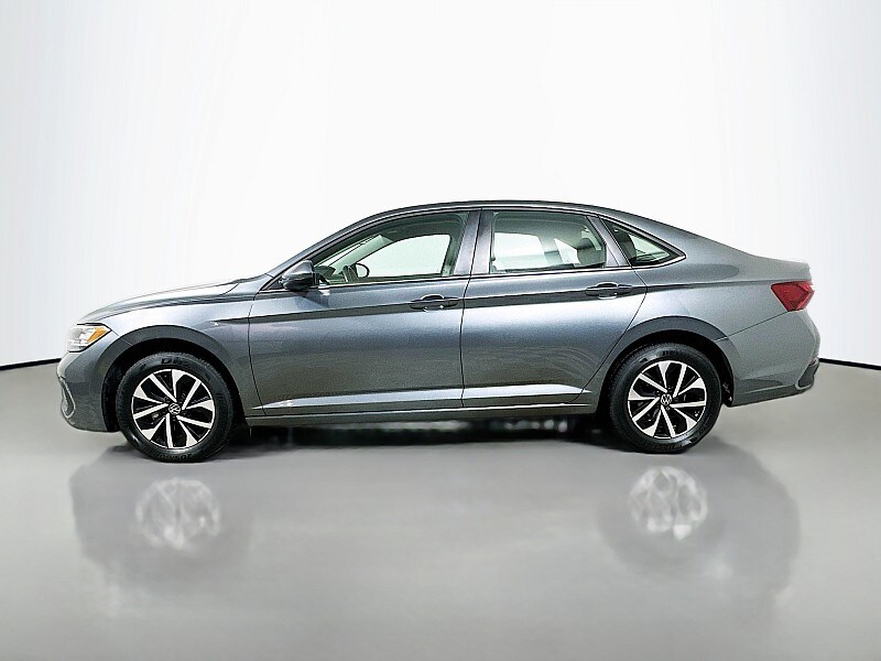 2024 Volkswagen Jetta S photo 4