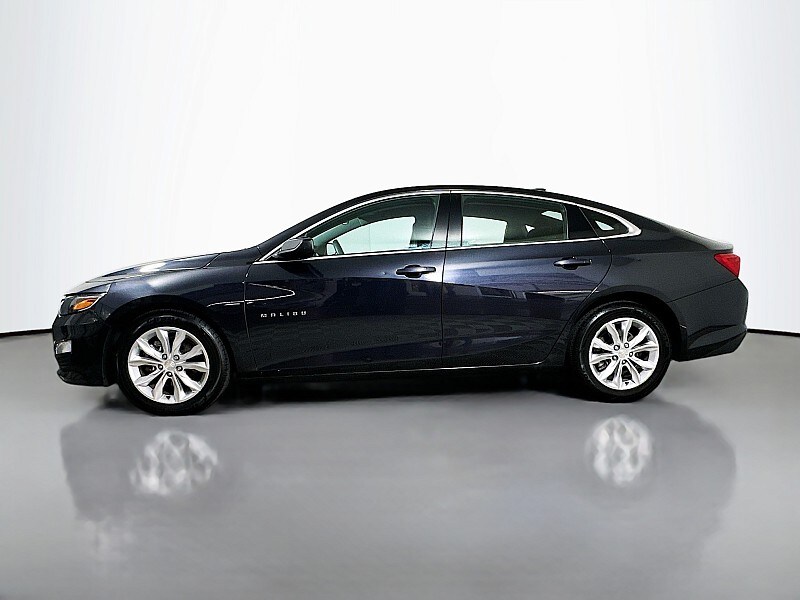 2023 Chevrolet Malibu 1LT photo 4