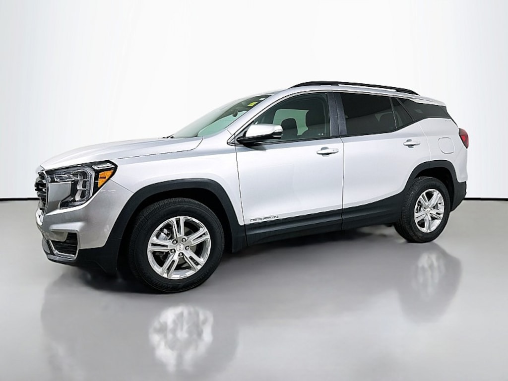 Used 2022 GMC Terrain SLE Compact SUV