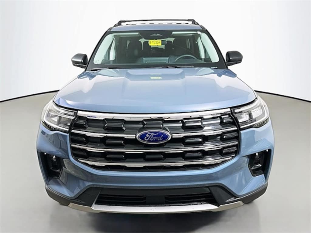 New 2025 Ford Explorer Active SUV