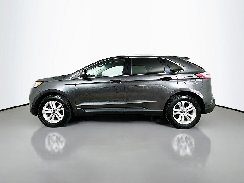2020 Ford Edge SEL photo 4