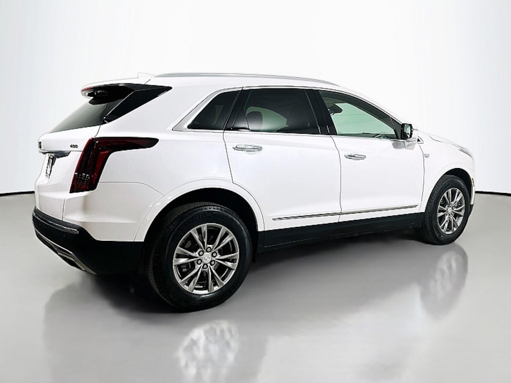 Certified 2023 Cadillac XT5 AWD Premium Luxury Compact SUV