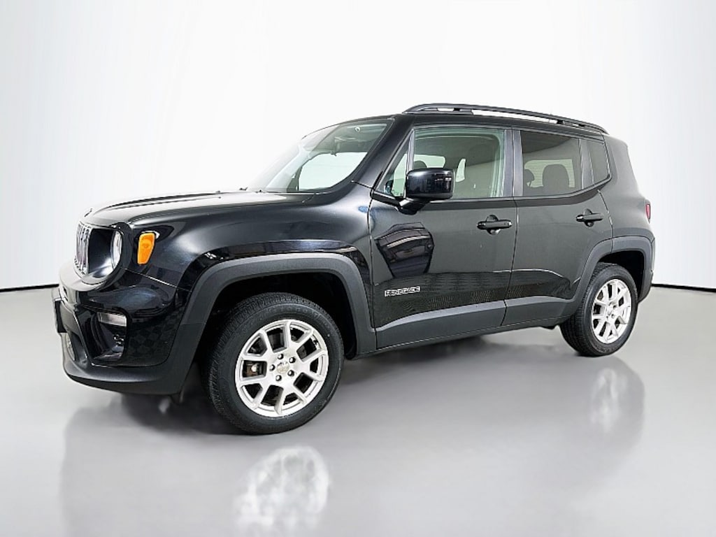 Used 2020 Jeep Renegade Latitude Compact SUV