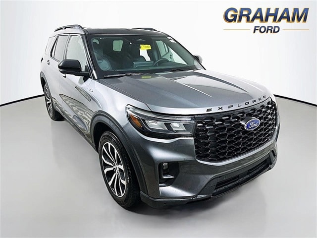 2026 Ford Explorer ST-LINE's photo