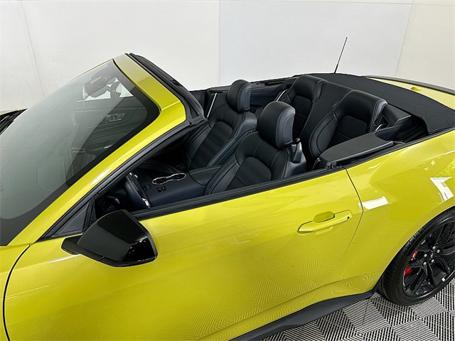 2025 Ford Mustang GT Premium Convertible - Photo 9