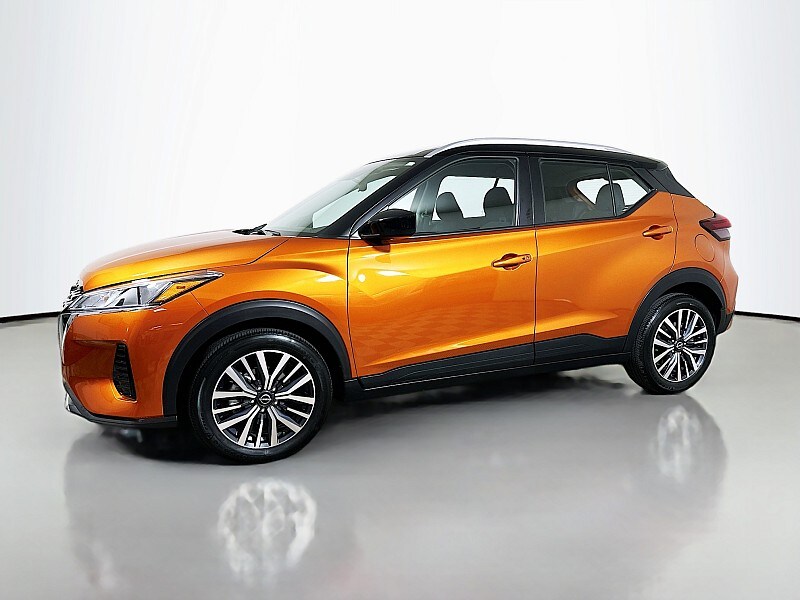 2023 Nissan Kicks SV photo 3