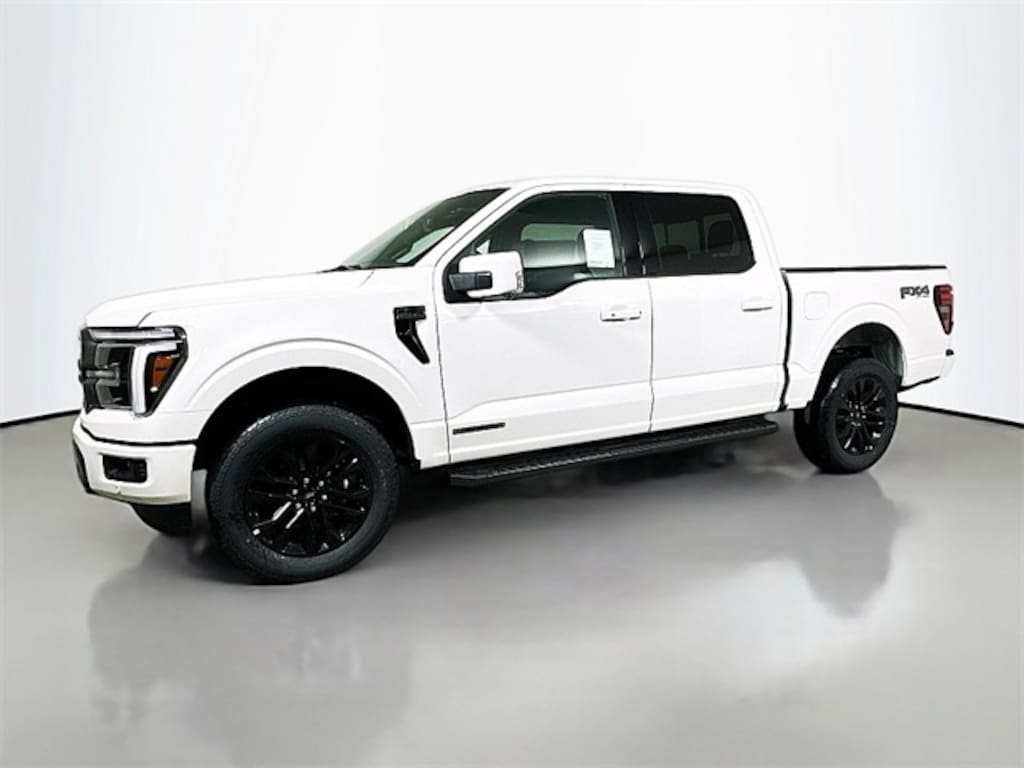 New 2025 Ford F-150 Lariat TRUCK