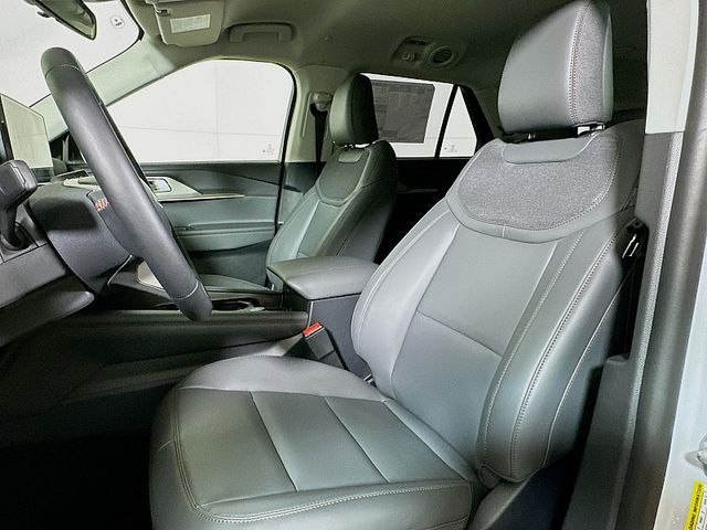2026 Ford Explorer Active - Photo 10