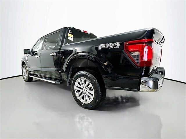 2025 Ford F-150 XLT photo 4