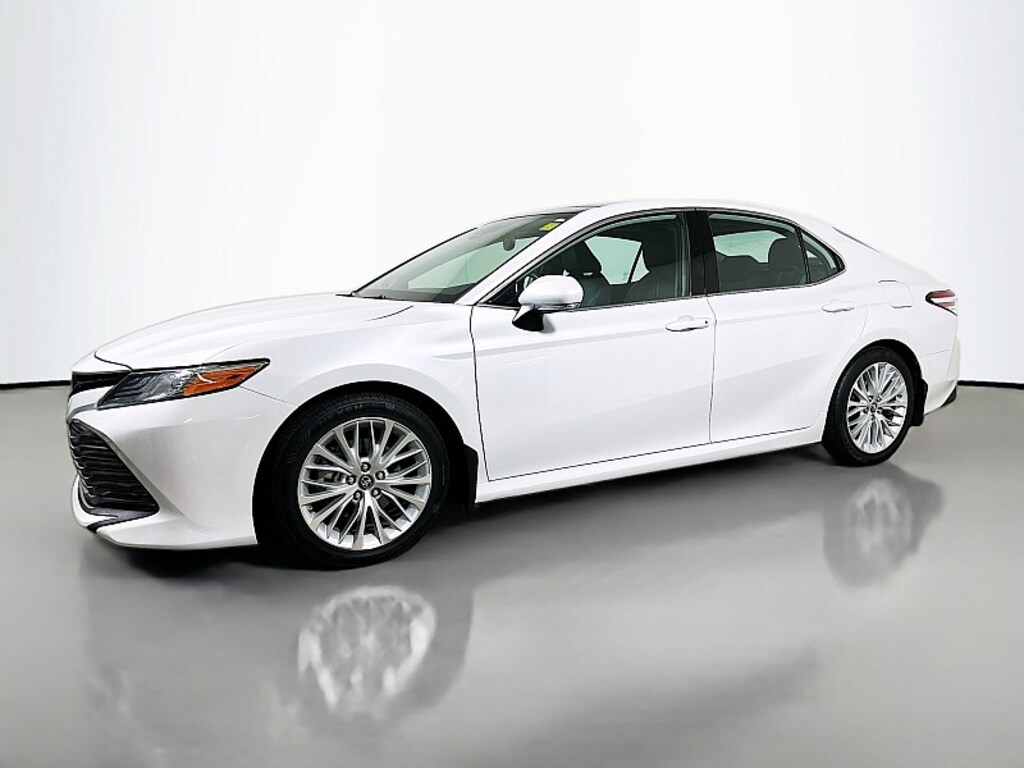 Used 2019 Toyota Camry XLE Mid-Size Car