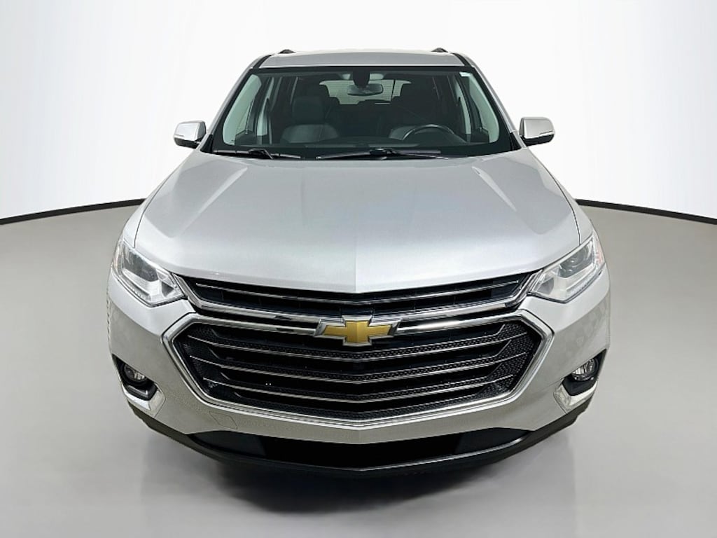 Used 2019 Chevrolet Traverse LT Cloth Full Size SUV