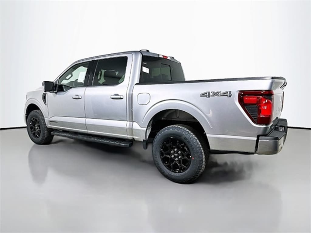 New 2025 Ford F-150 XLT TRUCK