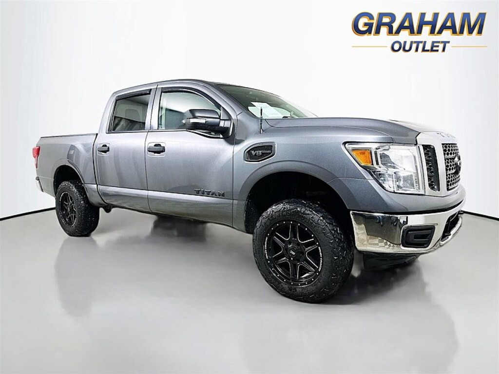 Used 2017 Nissan Titan 4WD SV Full Size Truck
