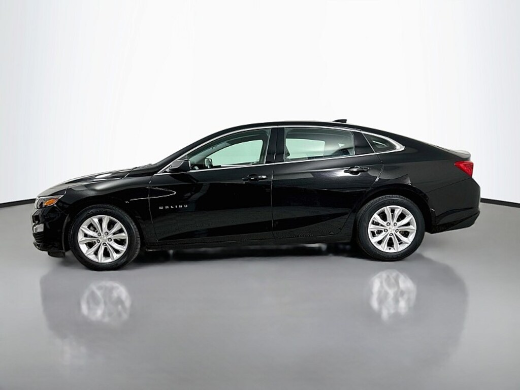 Used 2025 Chevrolet Malibu LT Mid-Size Car