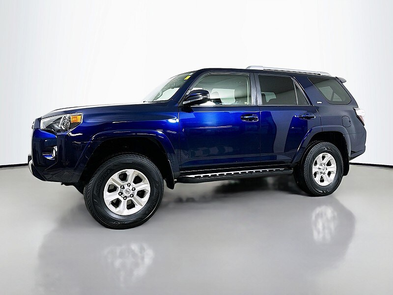 2014 Toyota 4Runner Limited photo 3