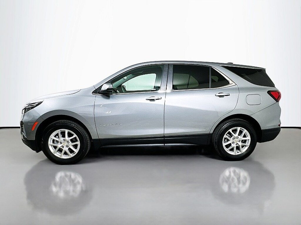Used 2024 Chevrolet Equinox LT Crossover SUV