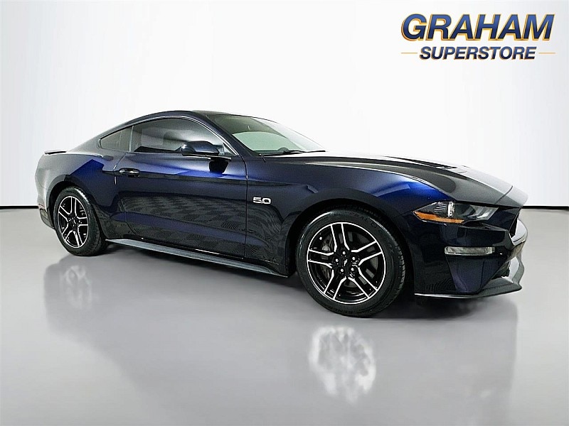 2021 Ford Mustang Sporty Car 
