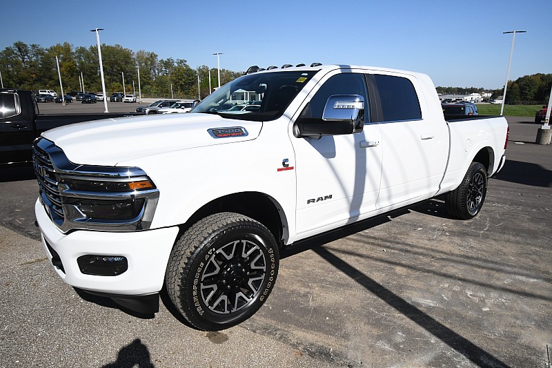 Used 2025 Ram 3500 4WD Limited Full Size Truck