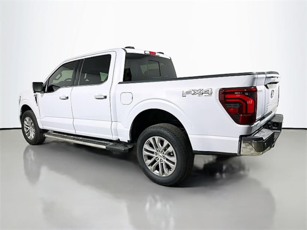 New 2025 Ford F-150 Lariat TRUCK