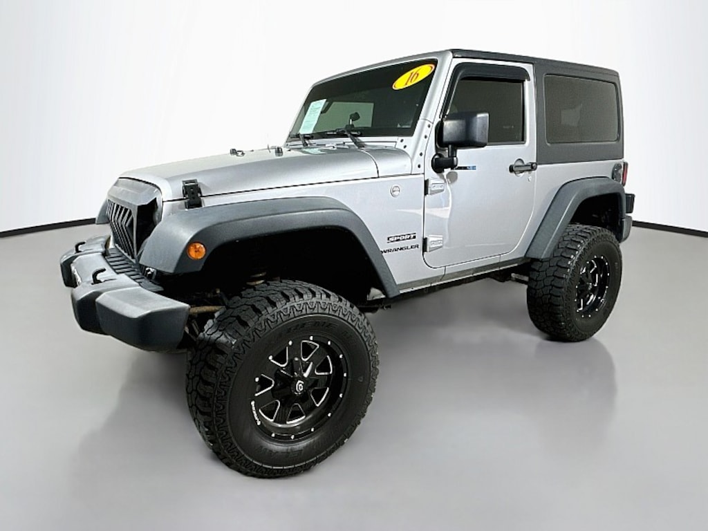 Used 2016 Jeep Wrangler Sport Crossover SUV