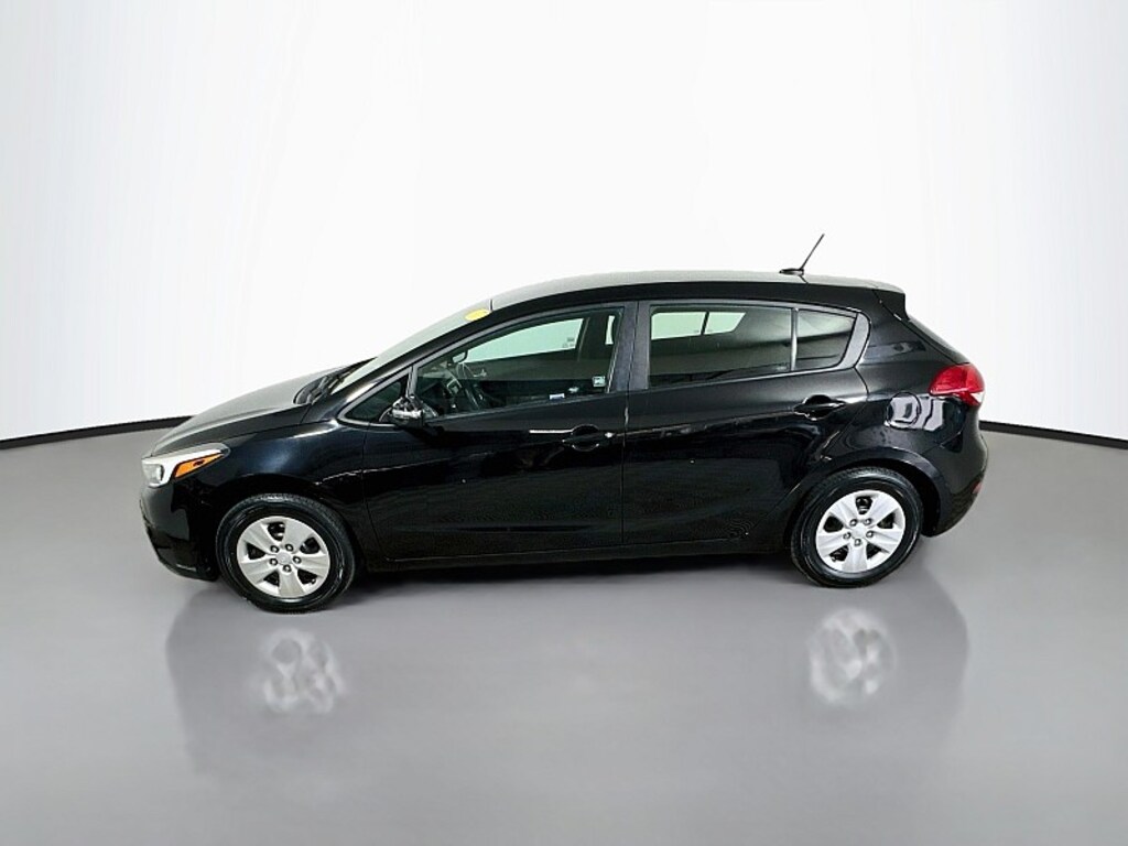 Used 2017 Kia Forte5 LX Mid-Size Car