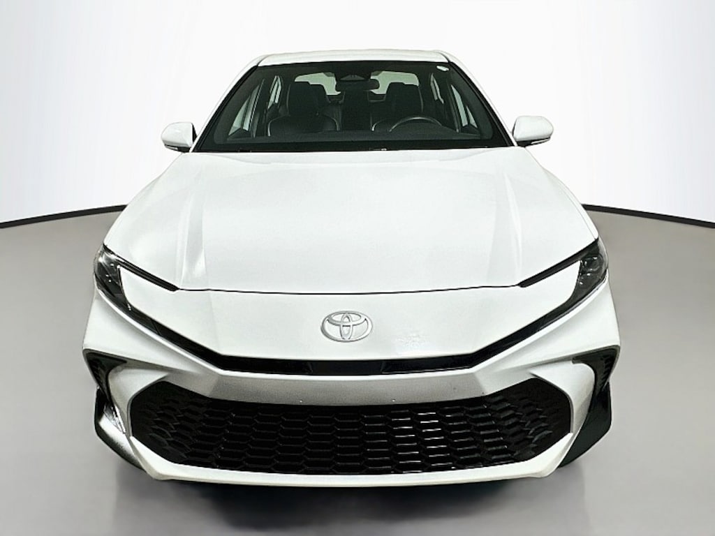 Used 2025 Toyota Camry SE Mid-Size Car