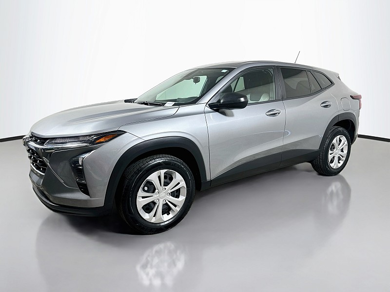 Used 2024 Chevrolet Trax LS Crossover SUV