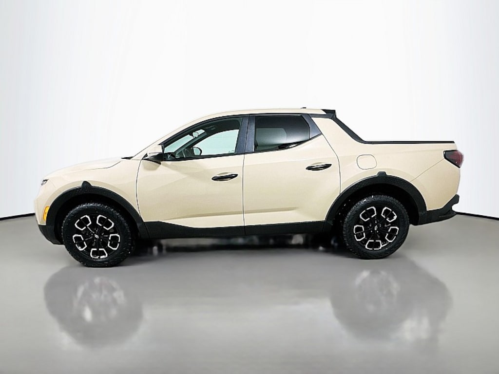 Used 2023 Hyundai Santa Cruz SEL Compact Truck