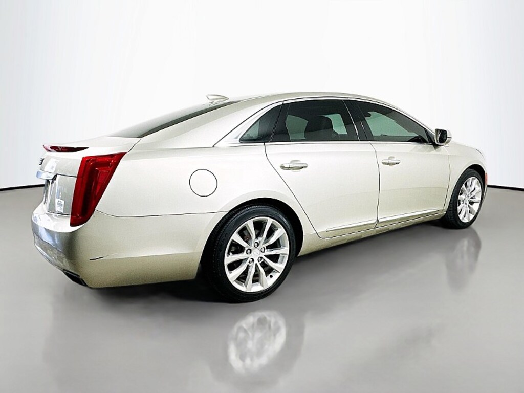 Used 2016 Cadillac XTS Luxury Collection Full-Size Car