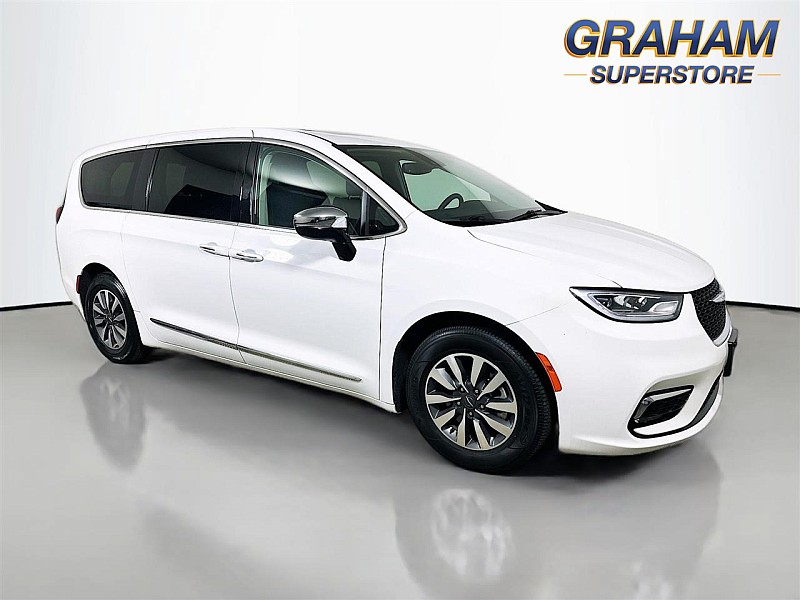  Chrysler Pacifica