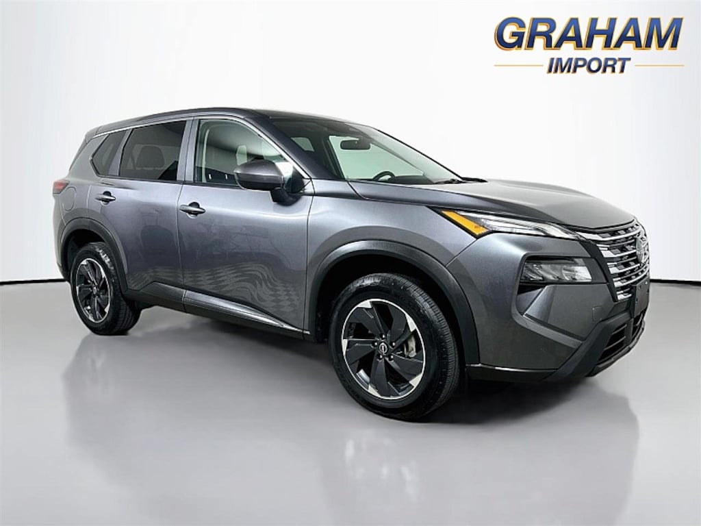 Used 2025 Nissan Rogue SV Crossover SUV