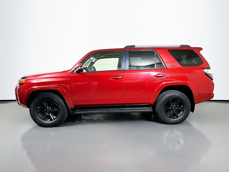 2014 Toyota 4Runner SR5 photo 4