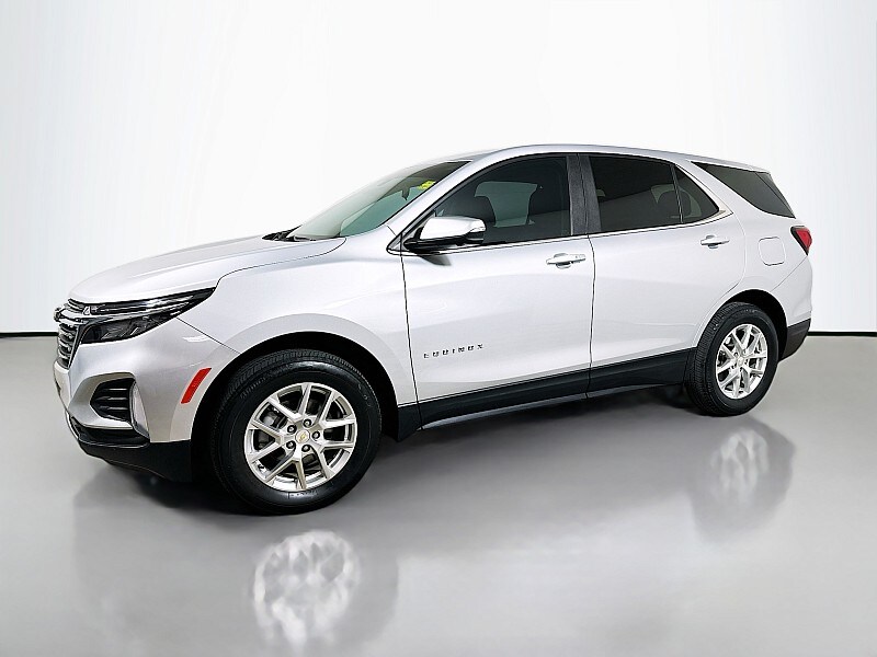 2022 Chevrolet Equinox LT photo 3